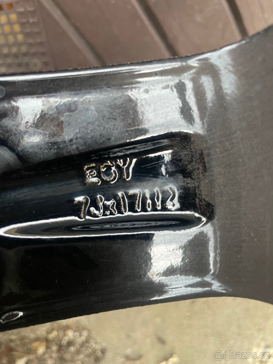 Alu kola R17 5x100 - 6