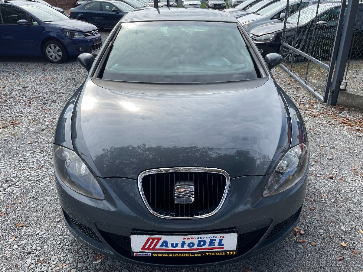 Seat Leon 1.6 MPi Serviska, Klima, 8xPneu - 6