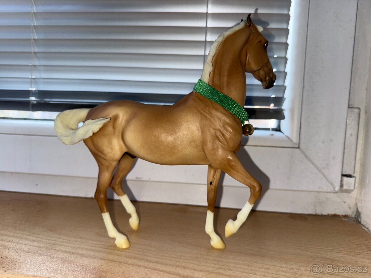 Breyer - 6
