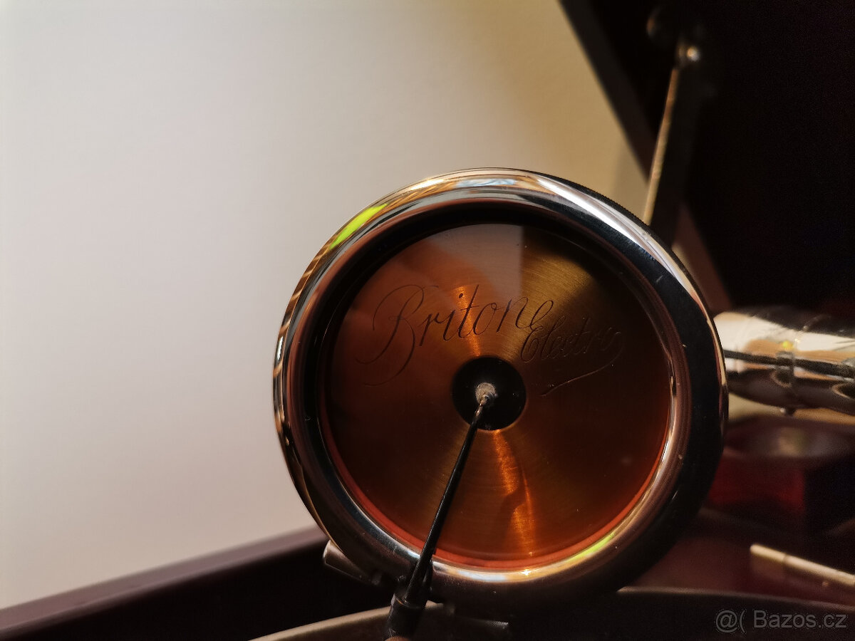 SALONNÍ GRAMOFON.. - 6