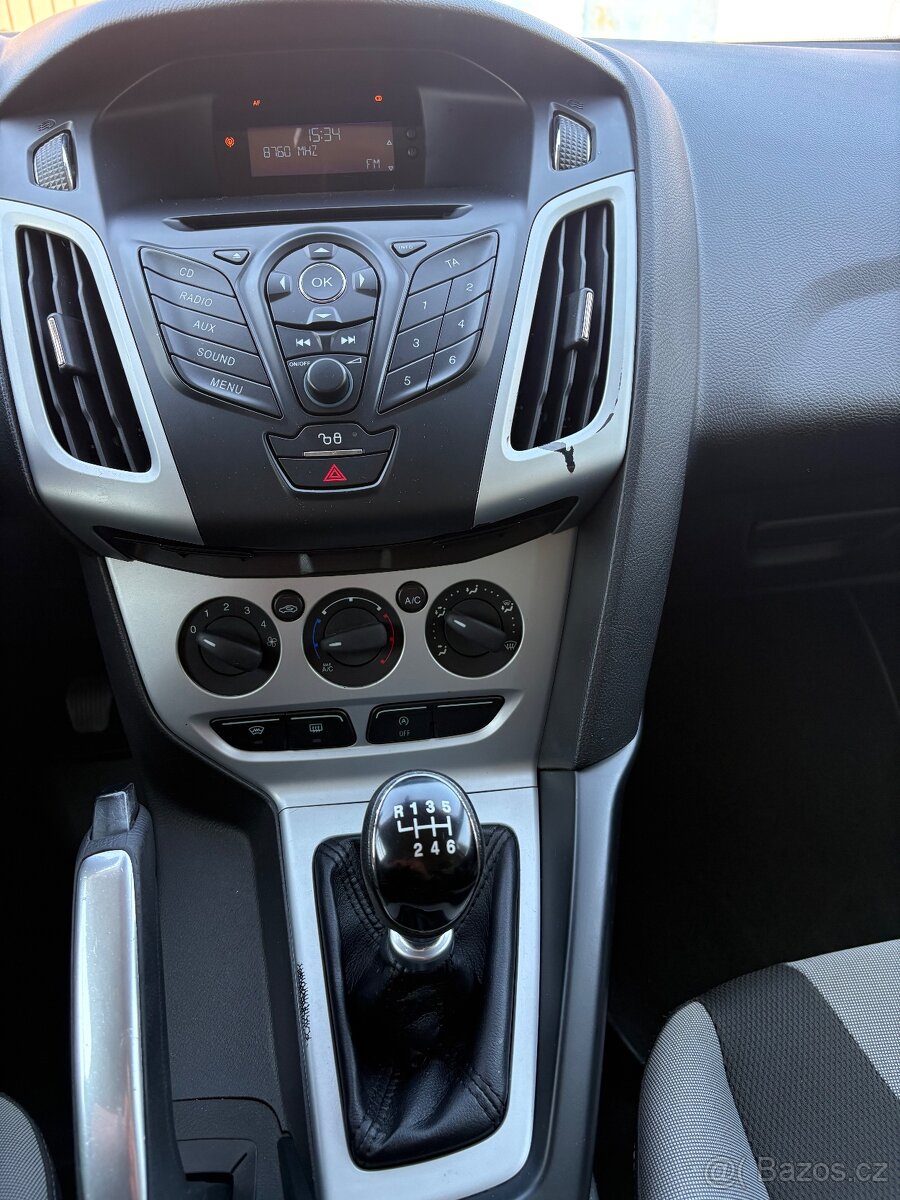 Prodám vozidlo Ford Focus 1.0 Ecoboost - 6