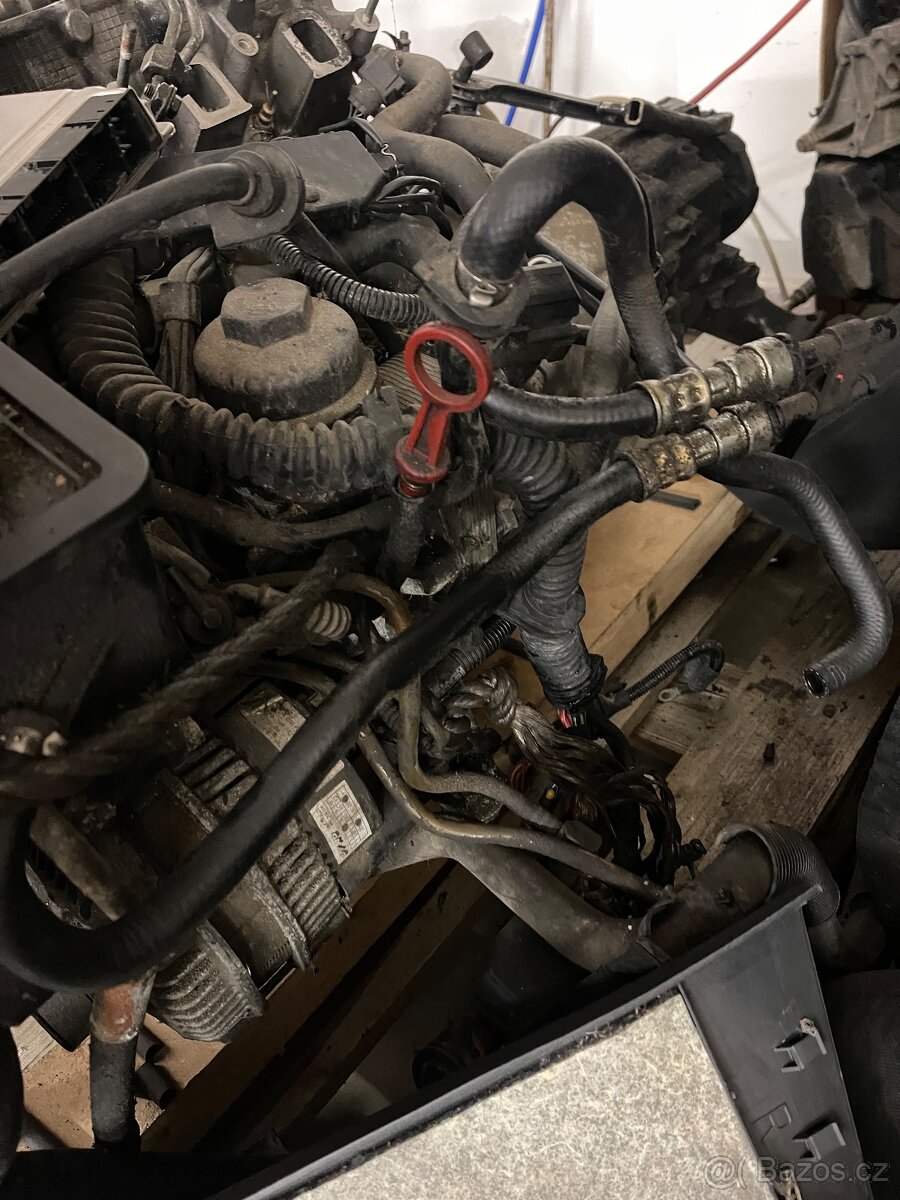 Motor 320d 100kw - 6