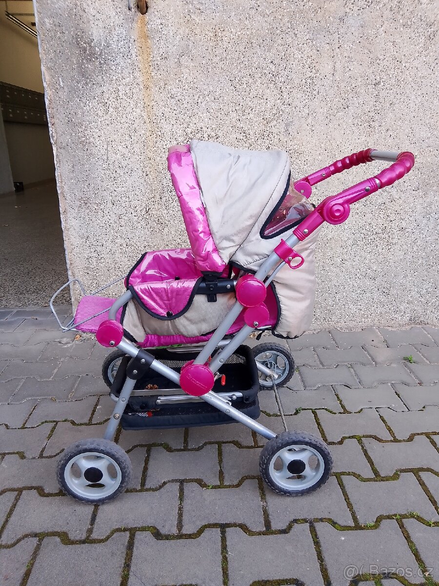 Dívčí kočárek - 6