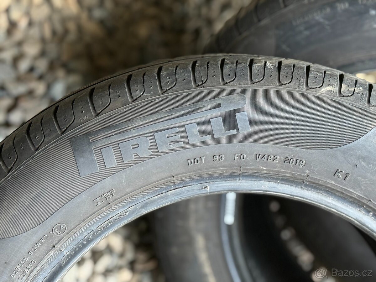 205/60/16 - Pirelli letní sada pneu - 6