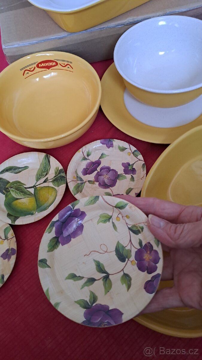 Dortová forma, zapékací misky, lapač vos, květináčky, - 6