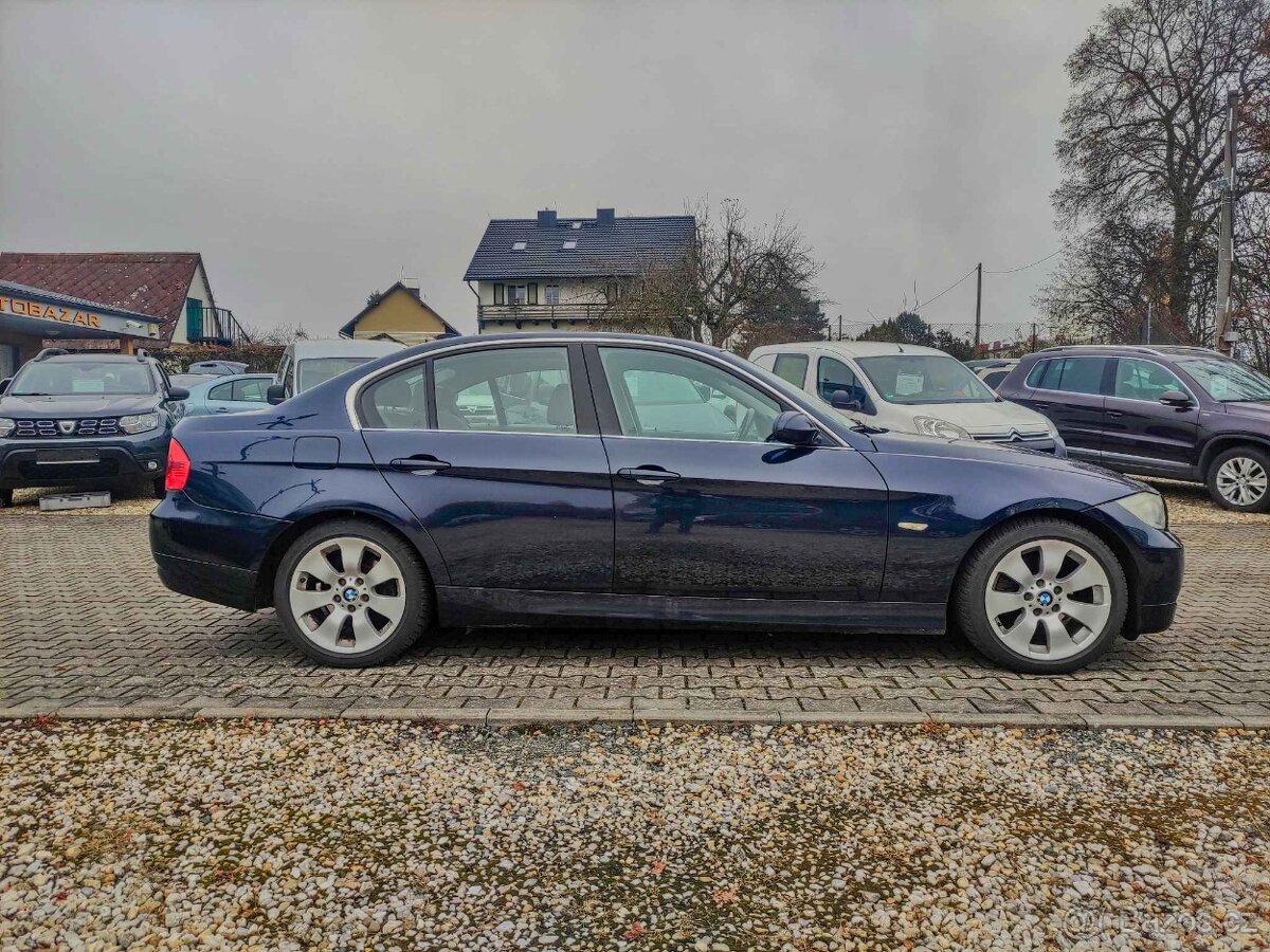 BMW 325i 160 KW,DVOUZONOVÁ KLIMATIZACE, EL.ŠÍBR - 6
