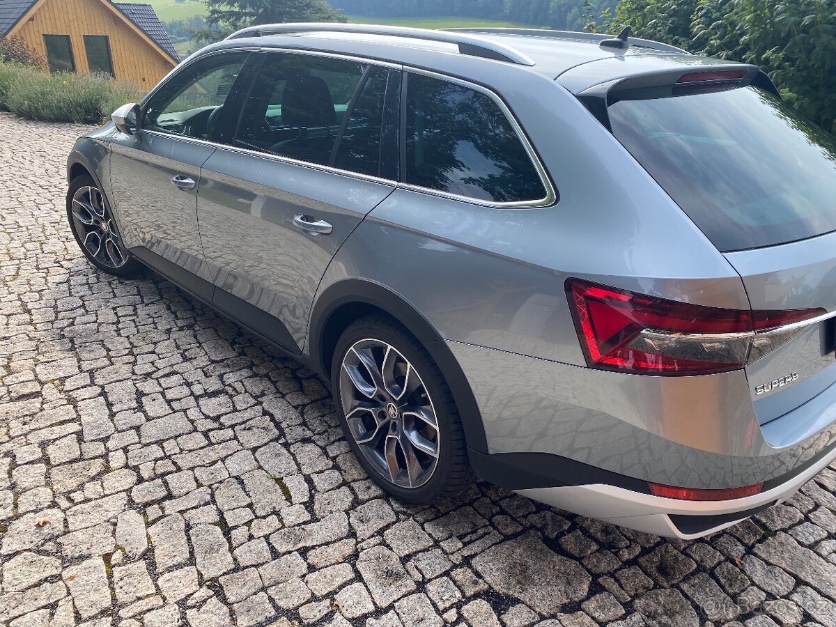 Škoda Superb 3 Scout - 6
