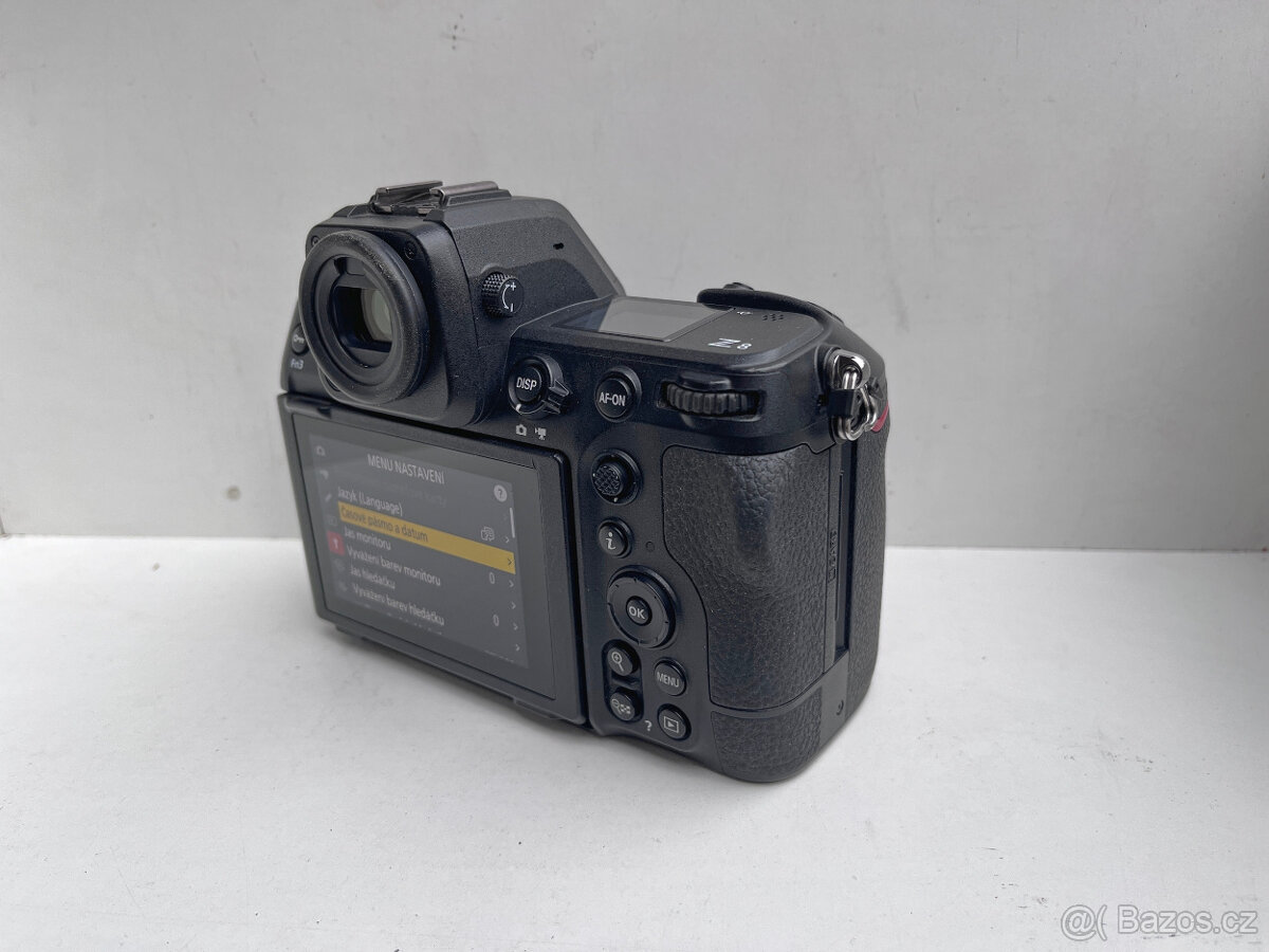 Nikon Z8 - 6