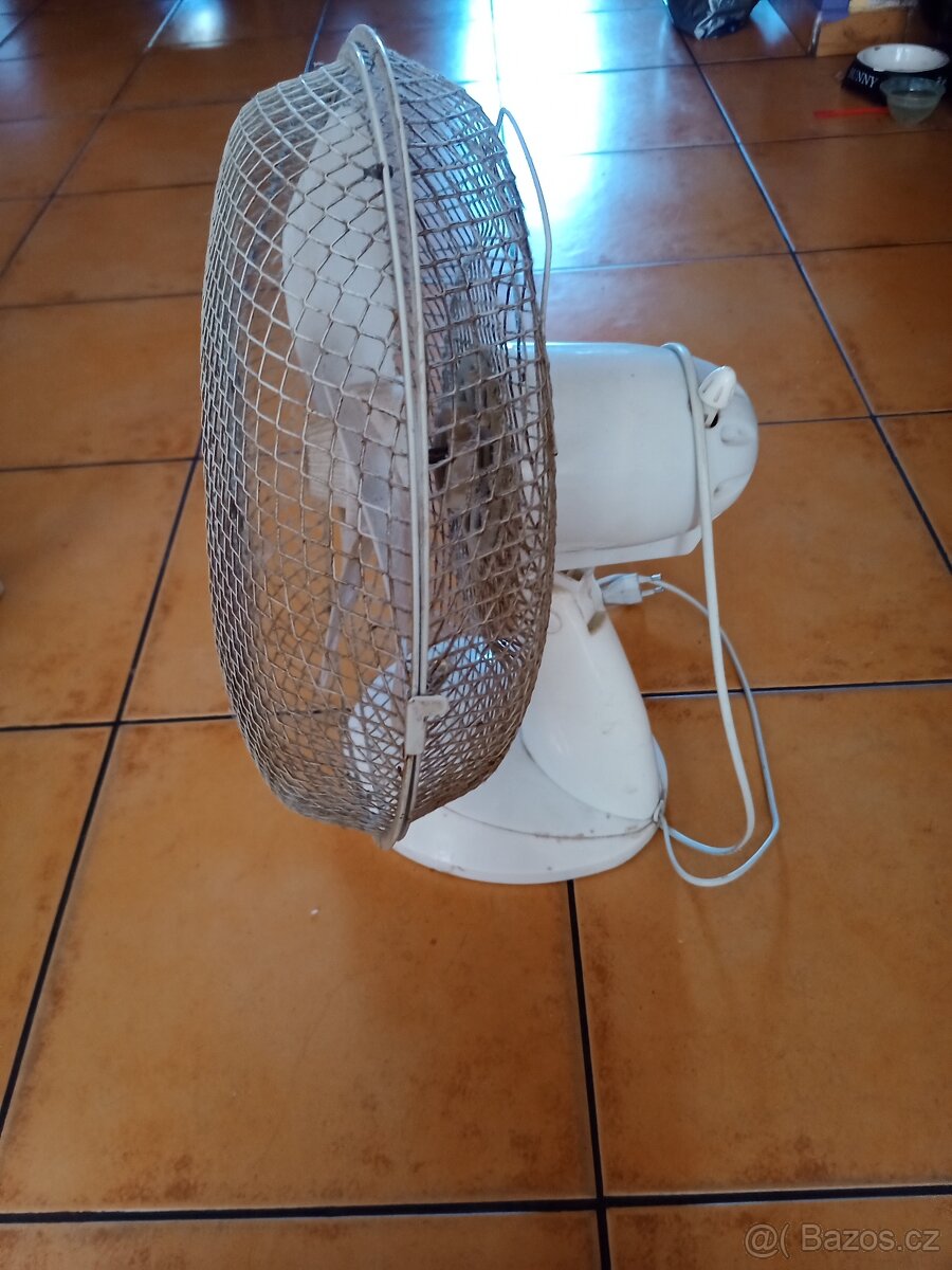 Prodám větrák na stůl atd. - 6