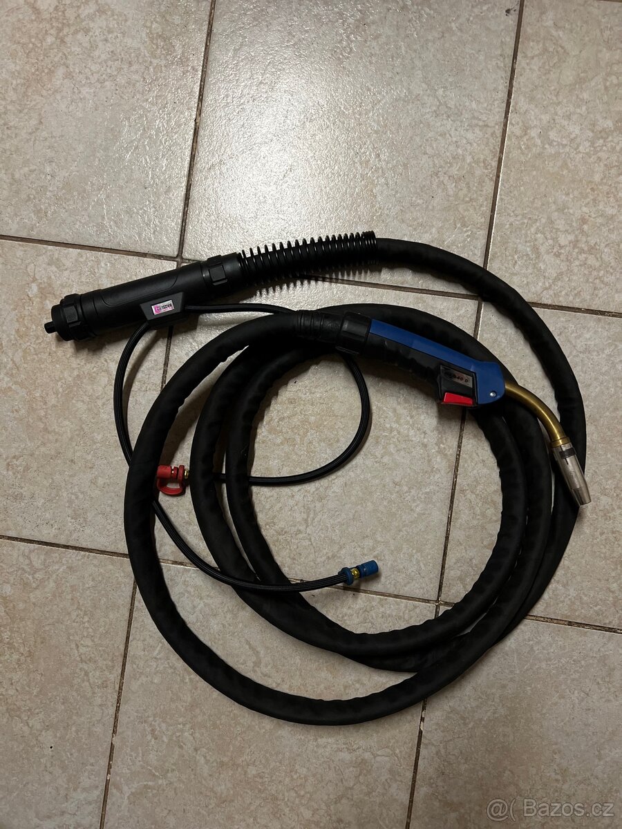 svařování CO2 hořáky useň - 6