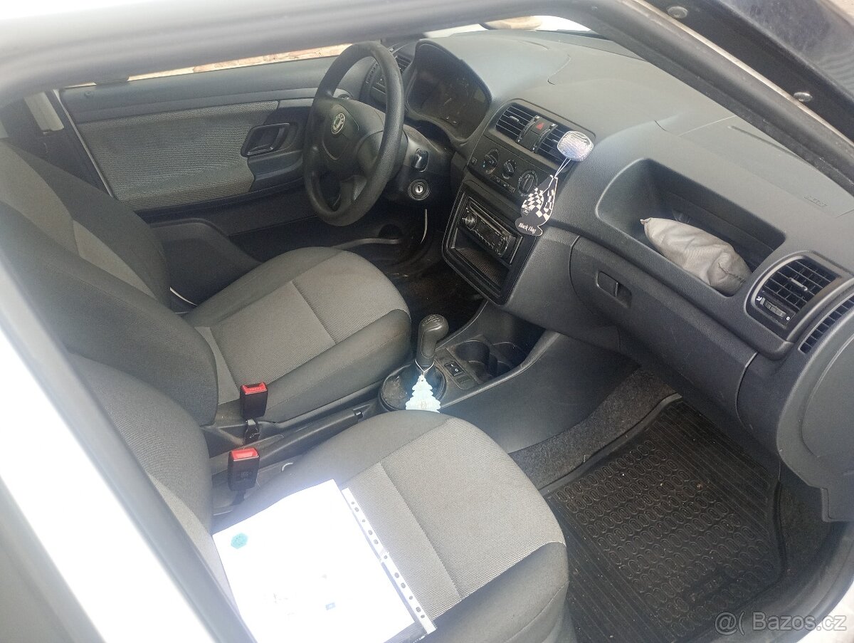 Škoda fabia 2 combi - 6