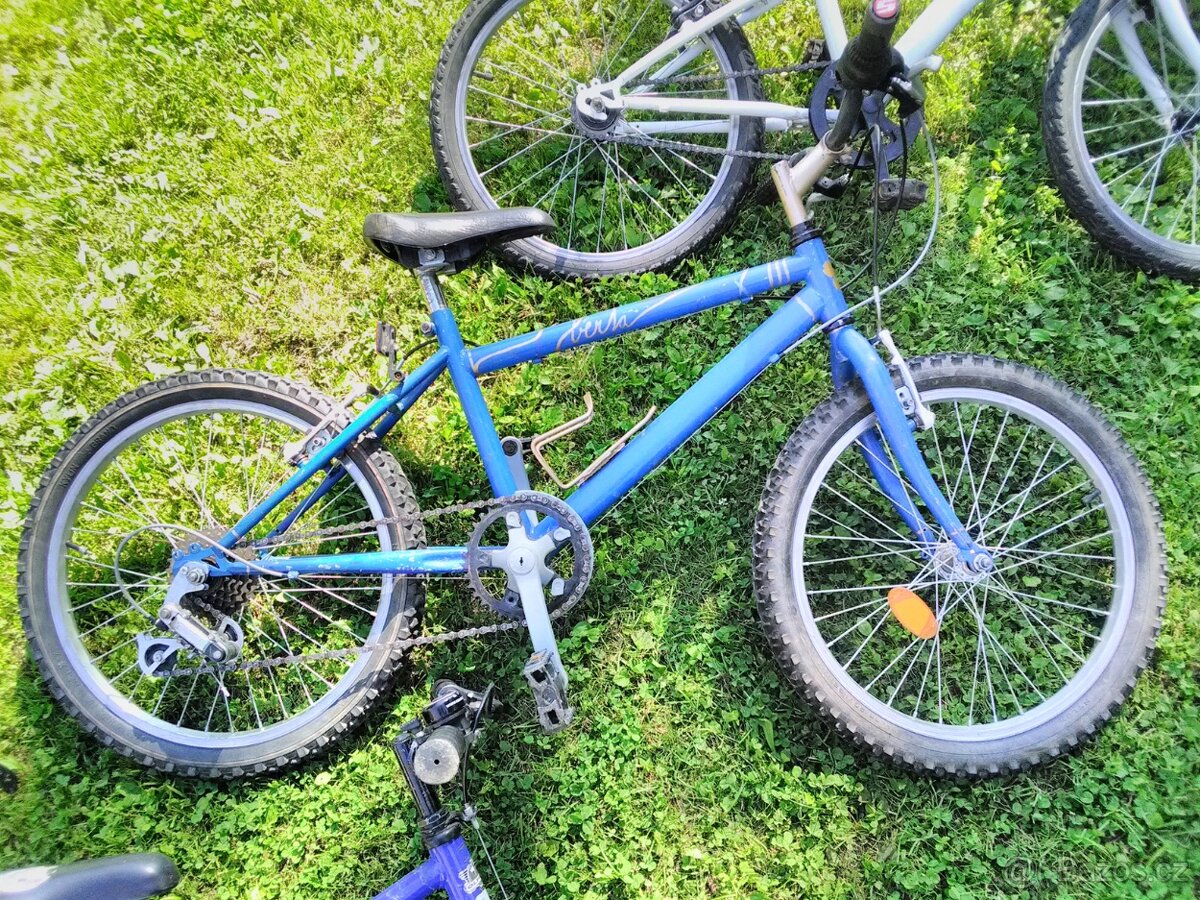 KOLA, ODRÁŽEDLO, SEDAČKA - 6