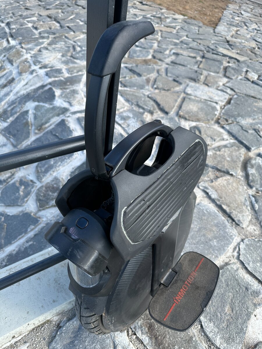 Jednokolka InMotion V11; EUC - 6