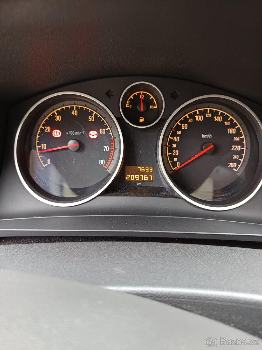 Opel Zafira B - 6