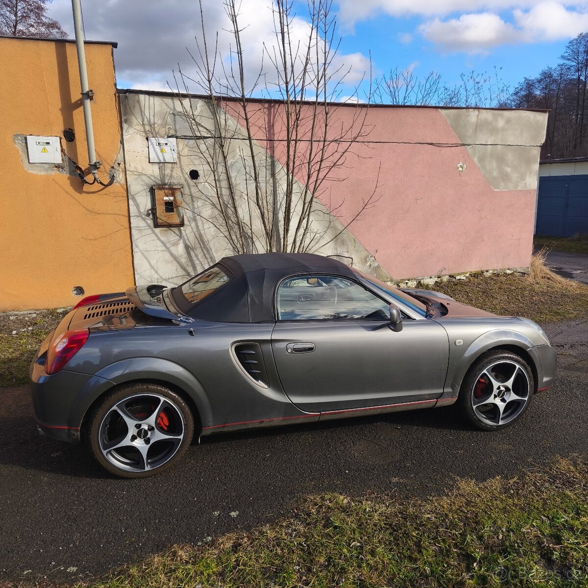 Toyota MR2 1.8i 103kw, rok 2005 - 6