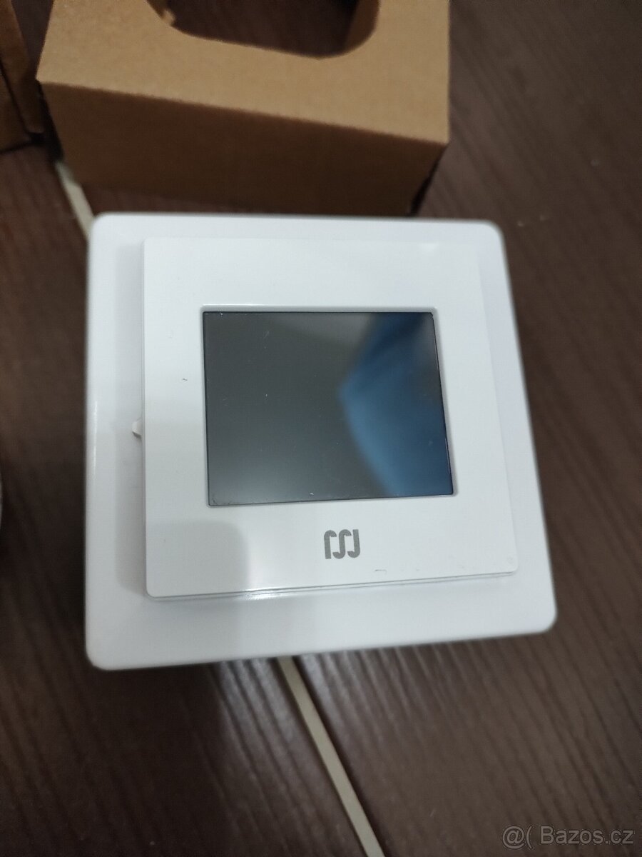 Termostat V-Systém Treo H Touch 225 - 6