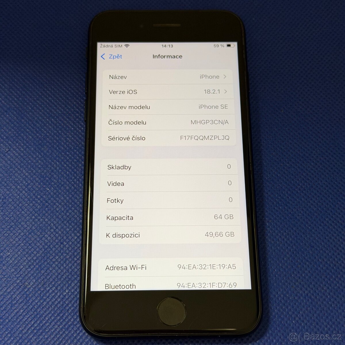 iPhone SE2020 64GB Space grey, pěkný stav - 6