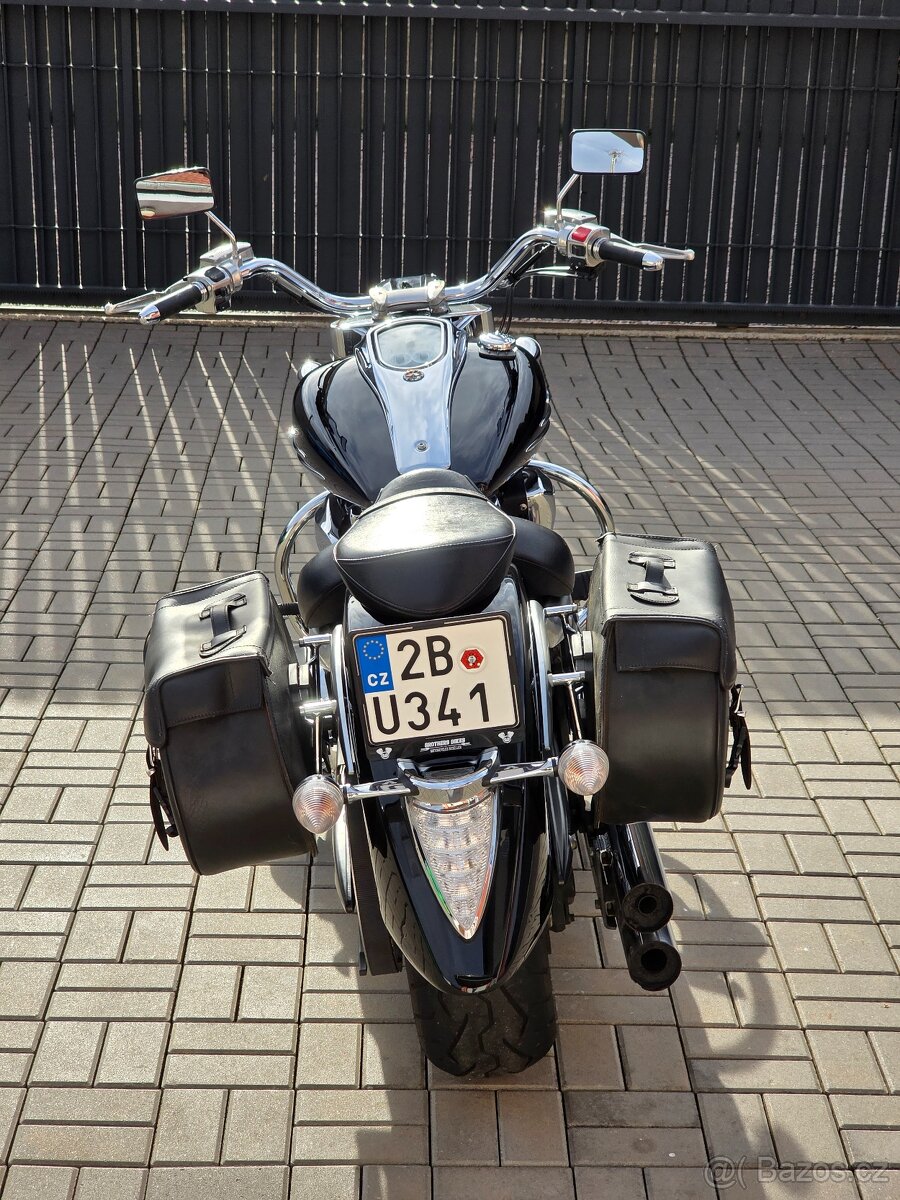 Yamaha XV 1900 Midnight Star, serviska, padací rám, brašny - 6