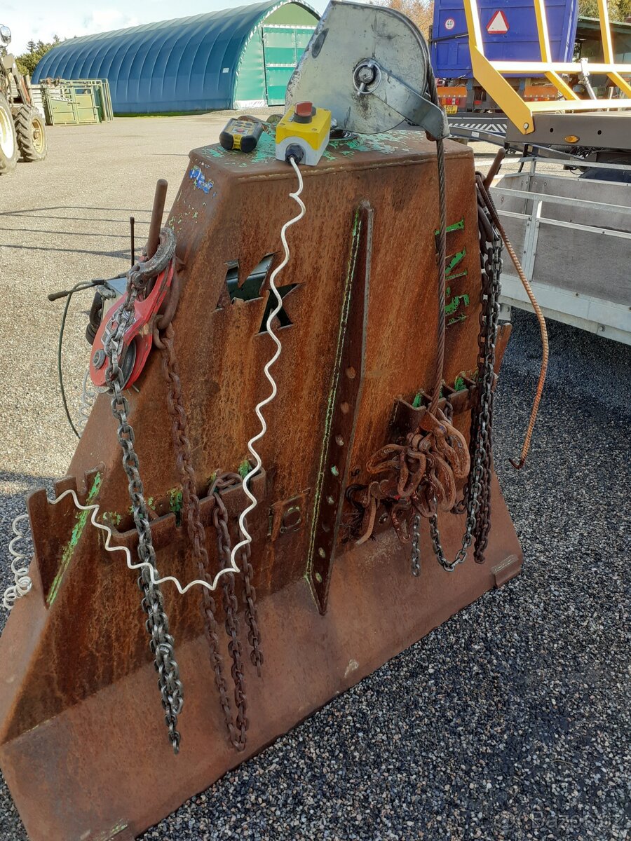 Prodám traktorový lesní lanový naviják MK-kovo 5t Profi - 6