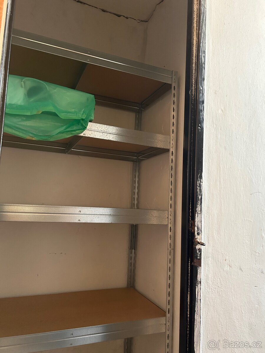Prodám kovový regál - 6