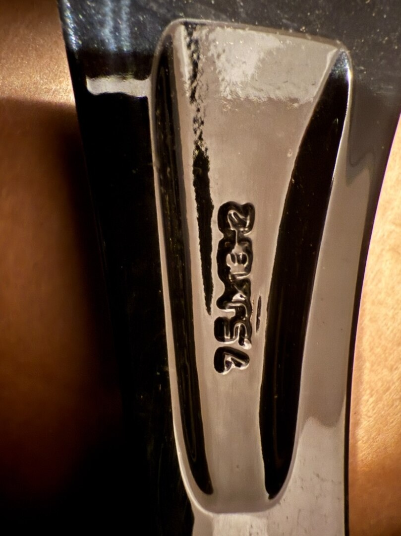 R18 ORIG. DISKY MITSUBISHI 5X114,3 7,5JX18 ET39 - 6