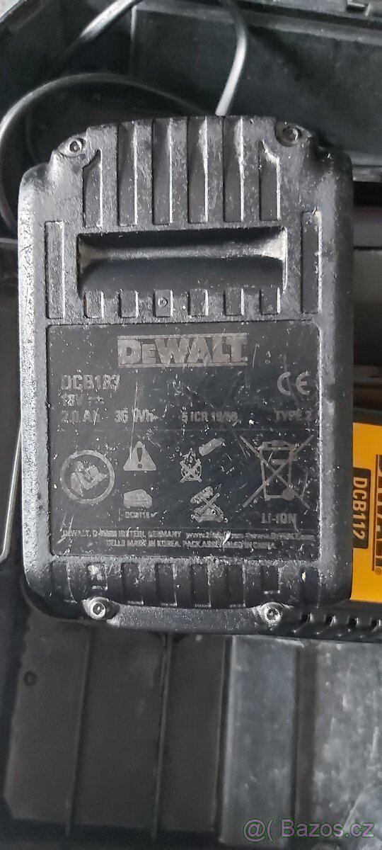 DeWALT aku šroubovák - 6