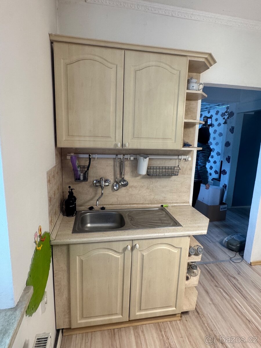 Kuchyňská linka za odvoz - 6