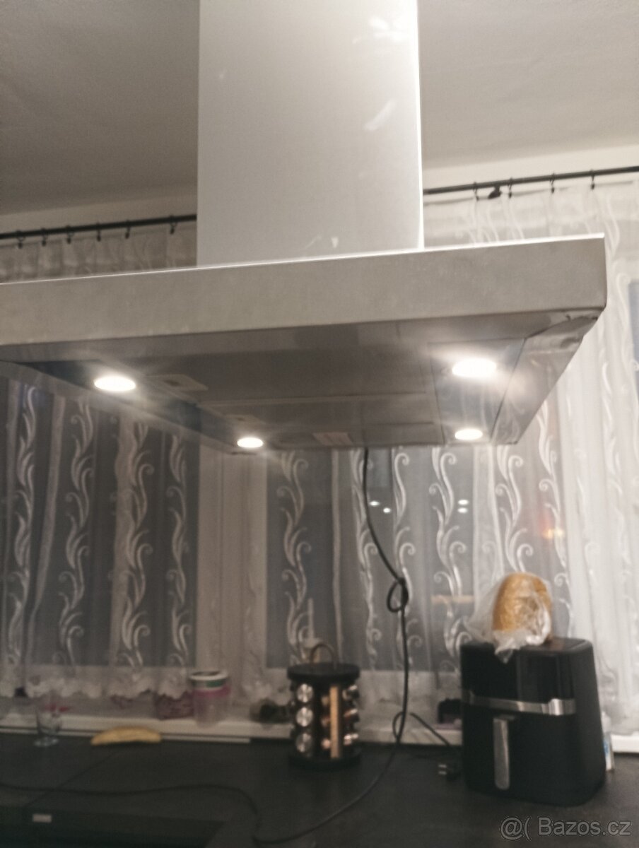 Ostruvkova digestoř - 6