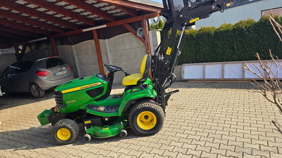 Na prodej John Derre x950r - 6