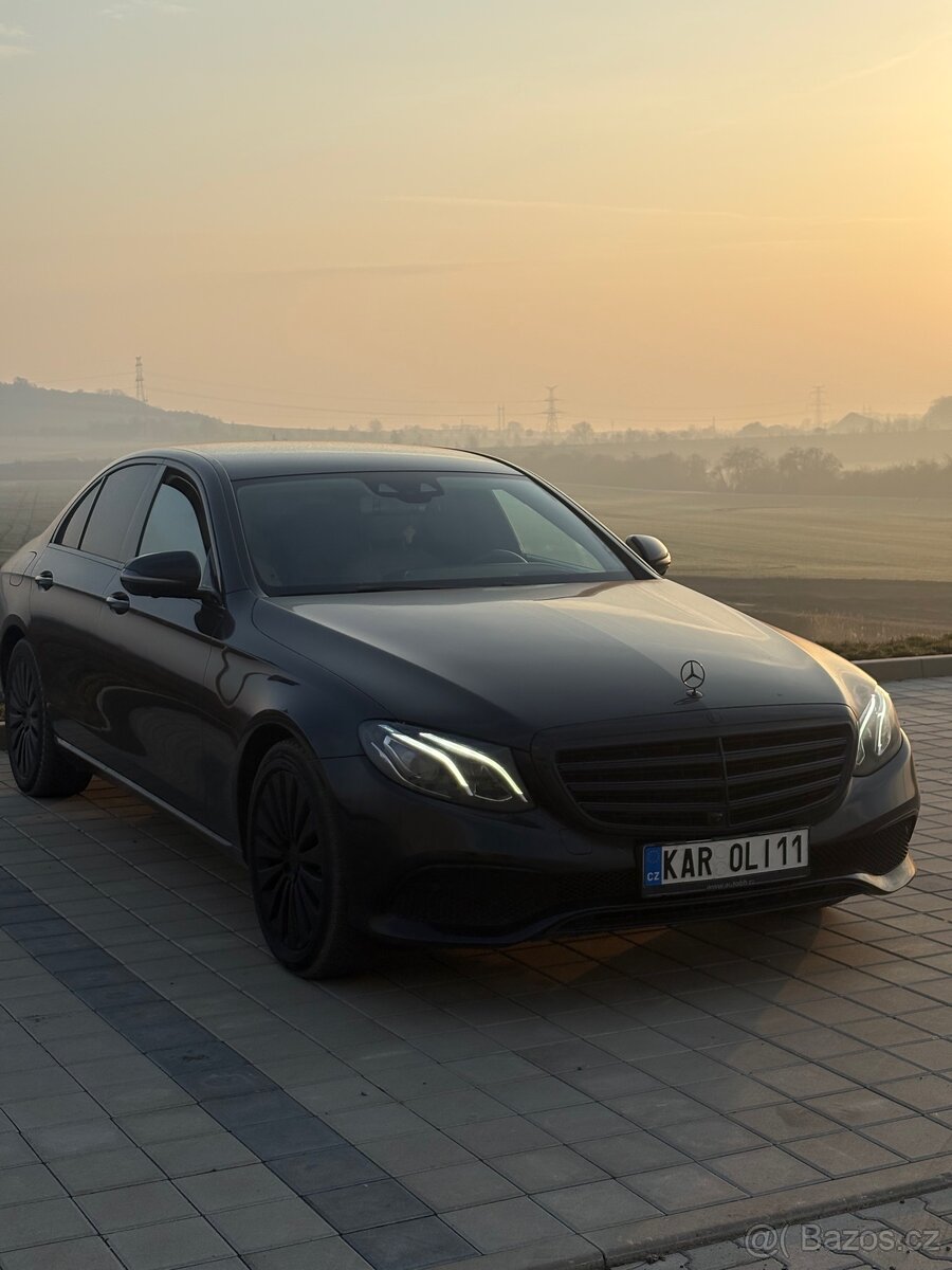 Mercedes Benz e220d w213 - 6