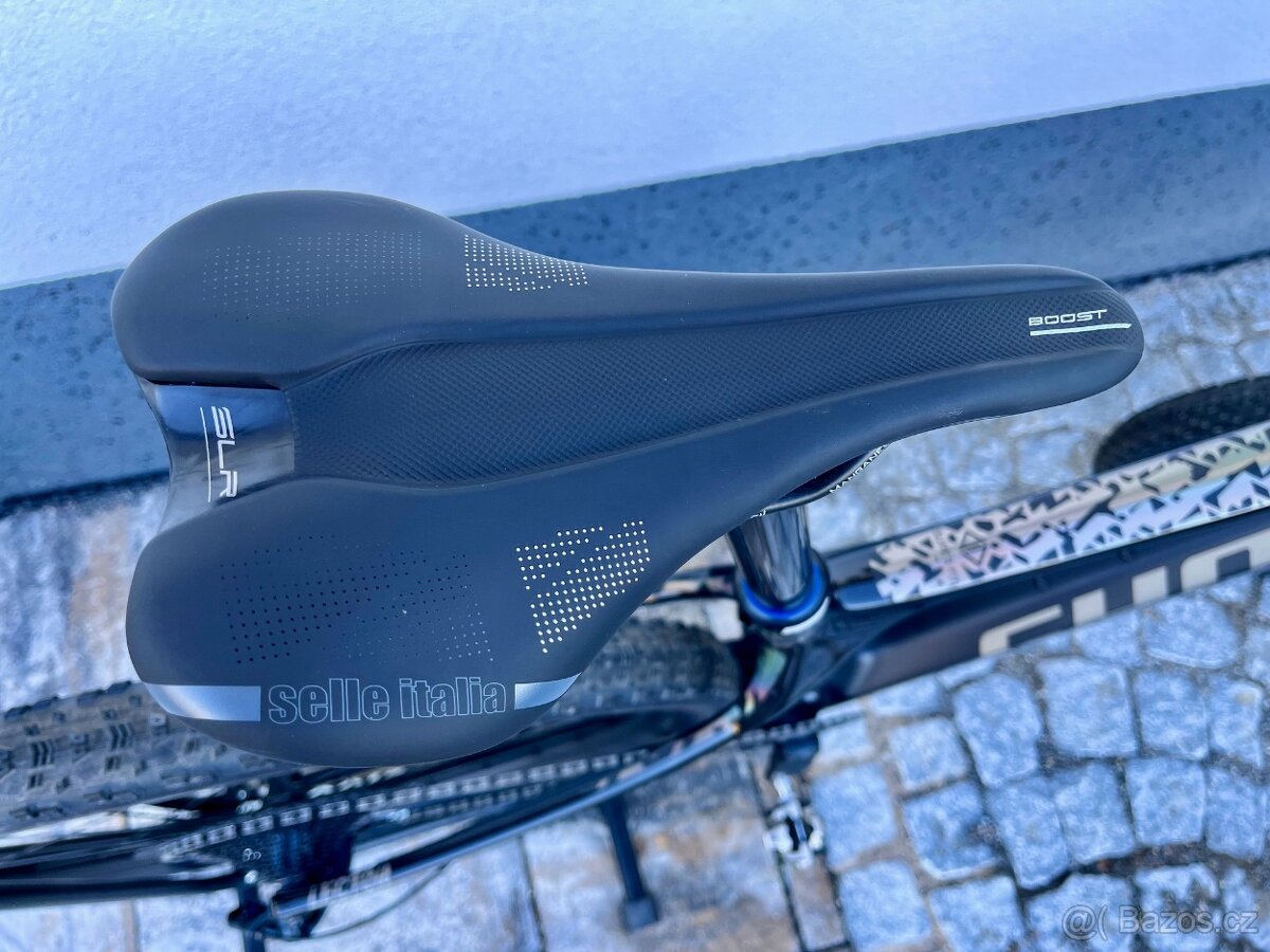 Ghost Lector UC Replica - 6