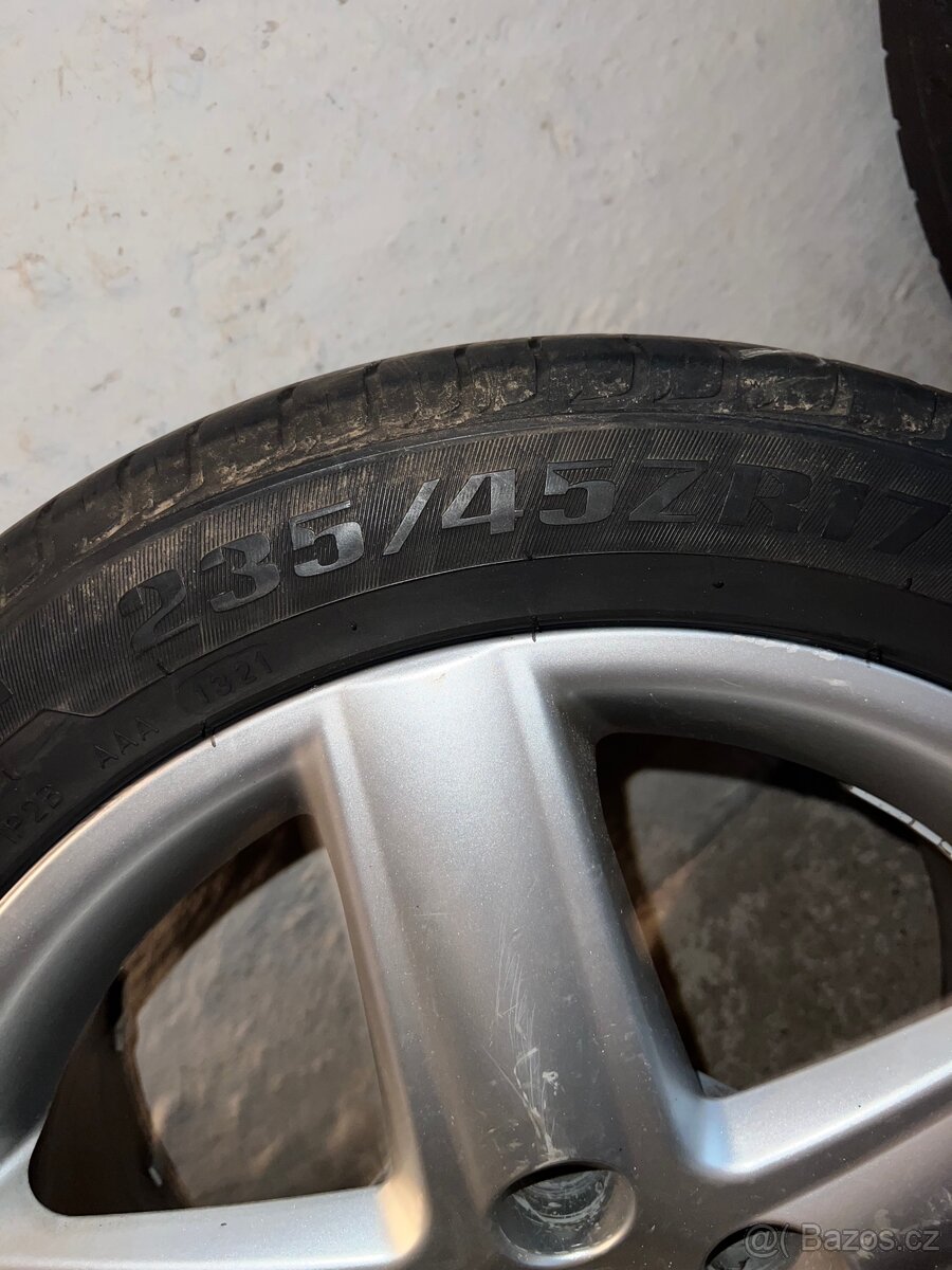 Kola Audi r17 - 6