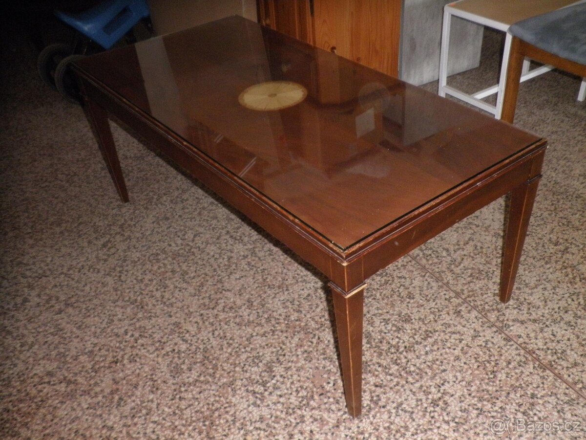 Konferenční stůl s intarzií - 6