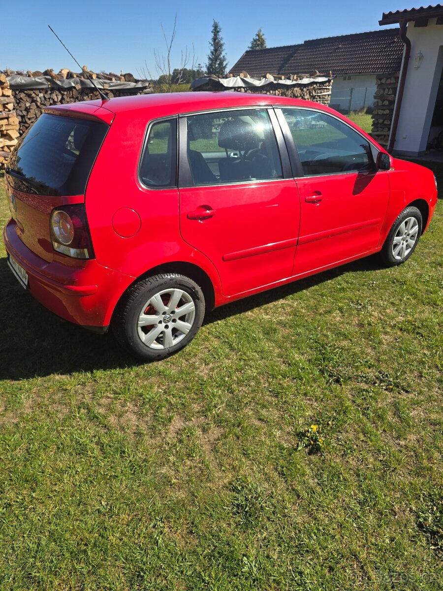Prodám Volkswagen Polo 1,2 - 6