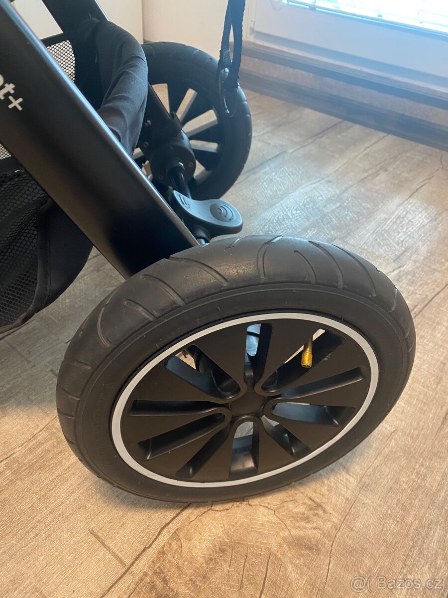 Sportovní kočárek PETITE&MARS - 6