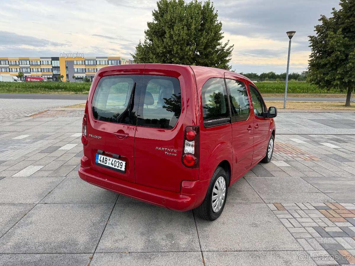 Peugeot Partner - FACE - rok 2014 - 1.6HDi 68kW - 256.182Km - 6