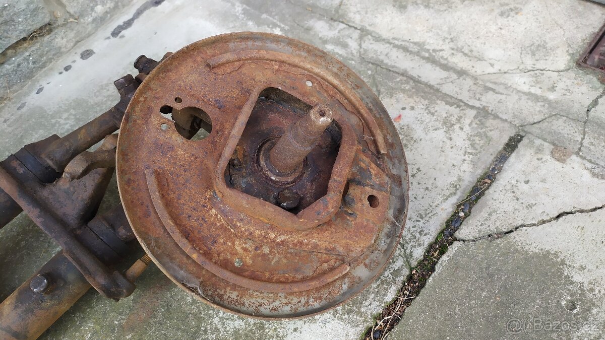 Přední náprava Kdf 82 / 166 - 6