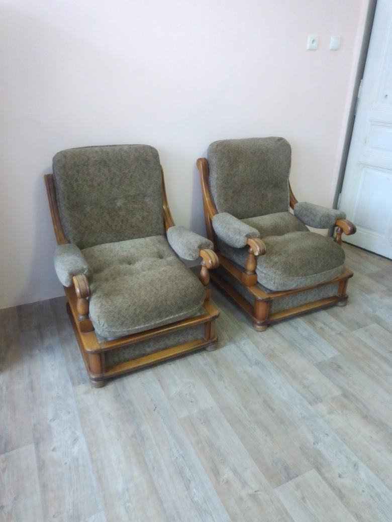 Rozkládací gauč + 2 křesla - 6