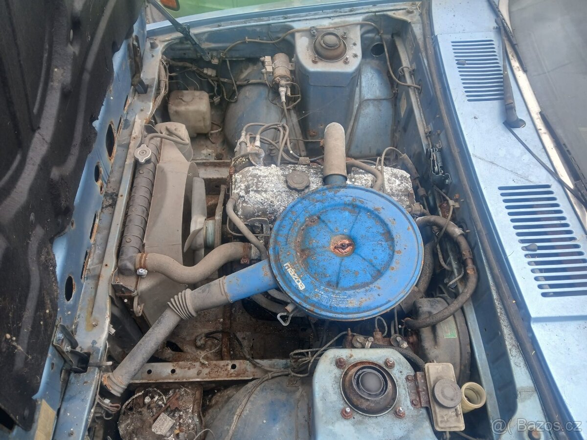 Mazda 626 R.V.1979 - 6