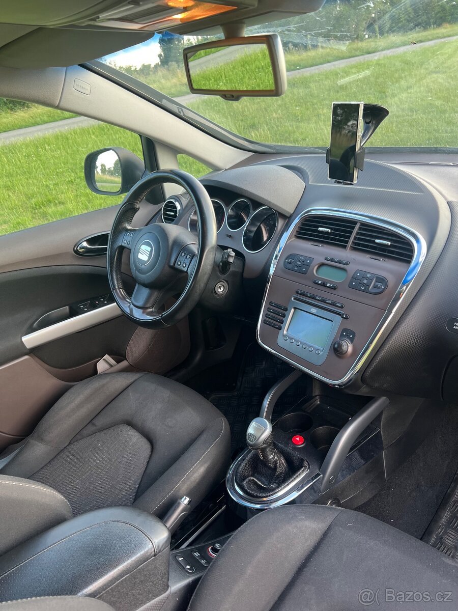 Seat Altea XL Freetrack 4x4 2.0TDI ČR, Serviska - 6