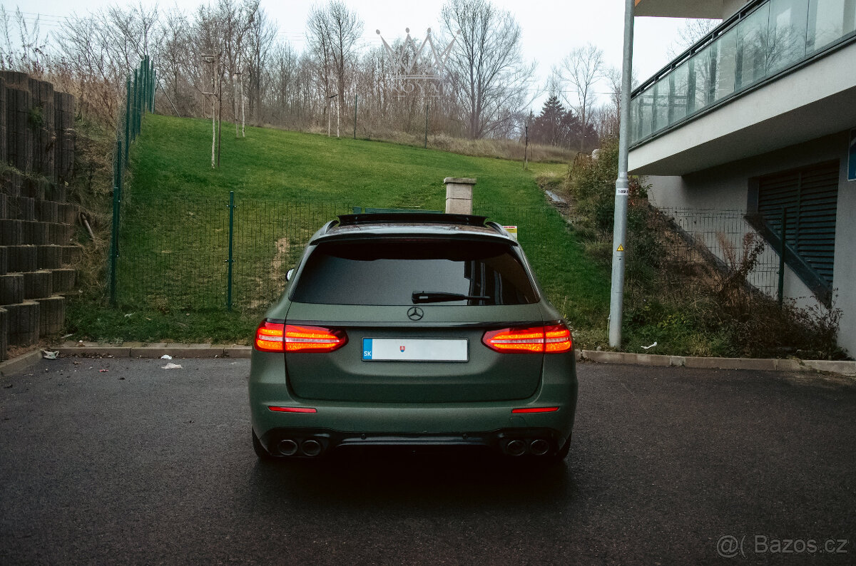 Mercedes-Benz E53 Kombi AMG Multibeam Burmester Masaž - 6