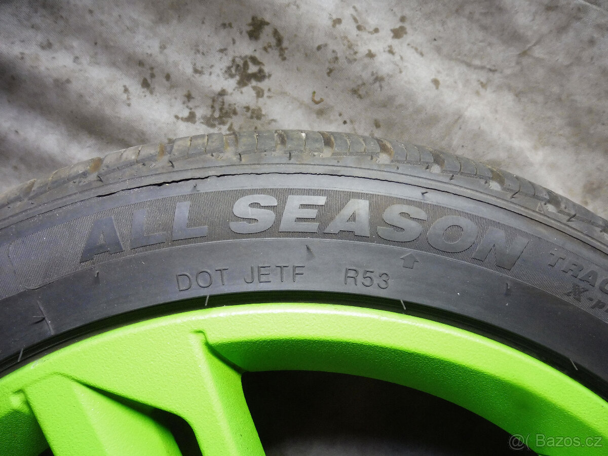 Prodám 4 ZIMNÍ/celorok. pneu TRACMAX 215/45/R17 rv:2024 - 6