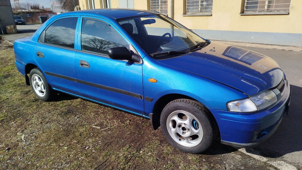 Mazda 323 - 6