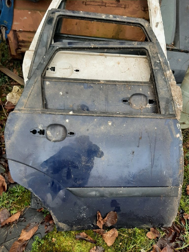 Ford focus combi,5 dveř,3 dveř. 1999-2004 - 6