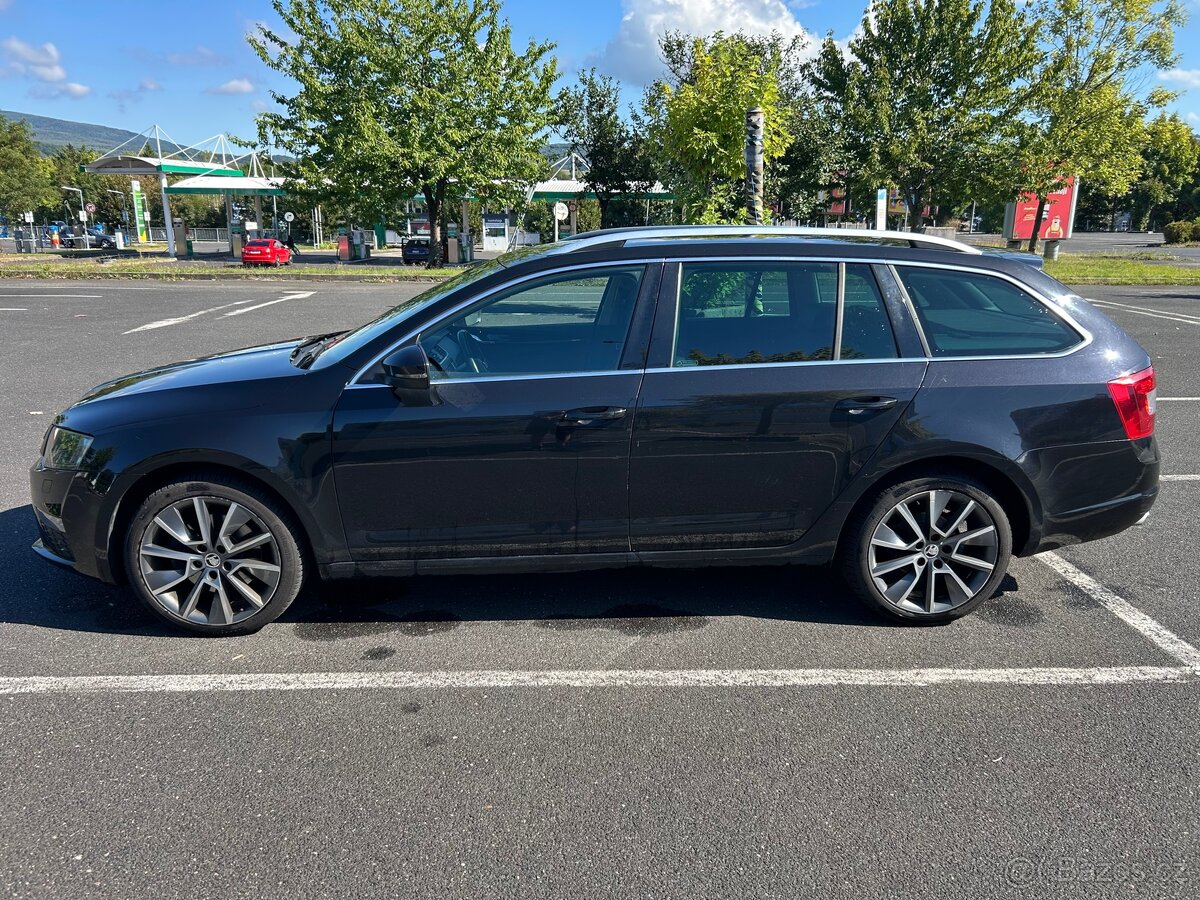 Škoda Octavia TDi , 4x4 , DSG, L&K, Webasto , RS nárazníky - 6