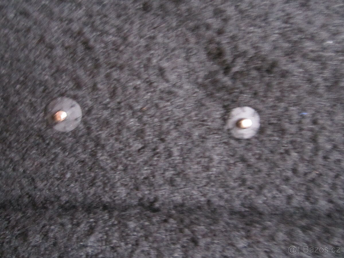 Černý zimní kabát vel. M/L/XL, zapínání na patentky - 6