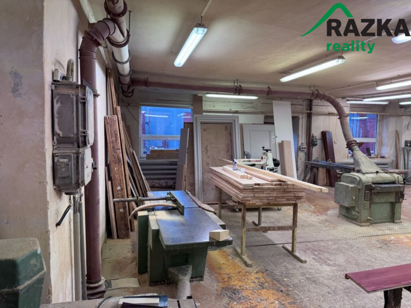 Pronájem zavedené truhlárny Bor u Tachova ( 280m2) - 6