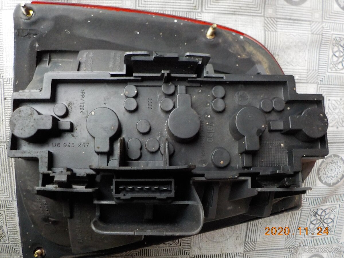 Mlhovky,světla,blinkry,přepínače,díly na Aro 10,CV2.... - 6