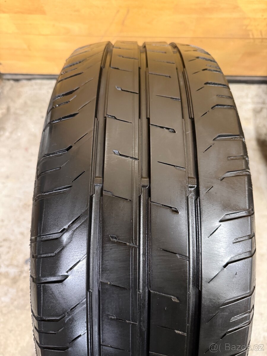 Letní pneu 225/55/17 - 6