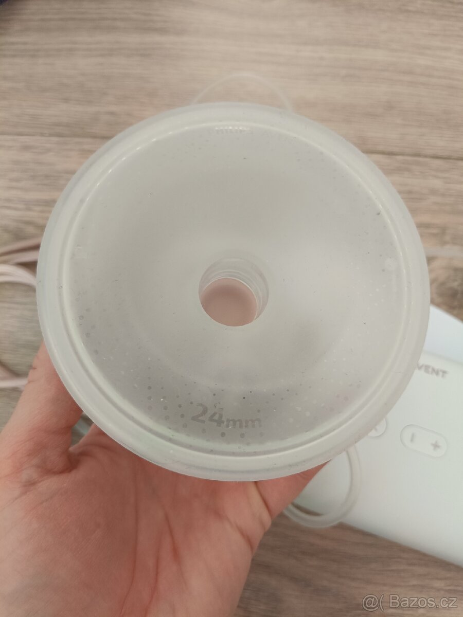 Philips Avent hands - free dvojitá odsávačka - 6